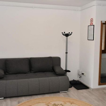 Toporasi Apartament Appartement Craiova Buitenkant foto