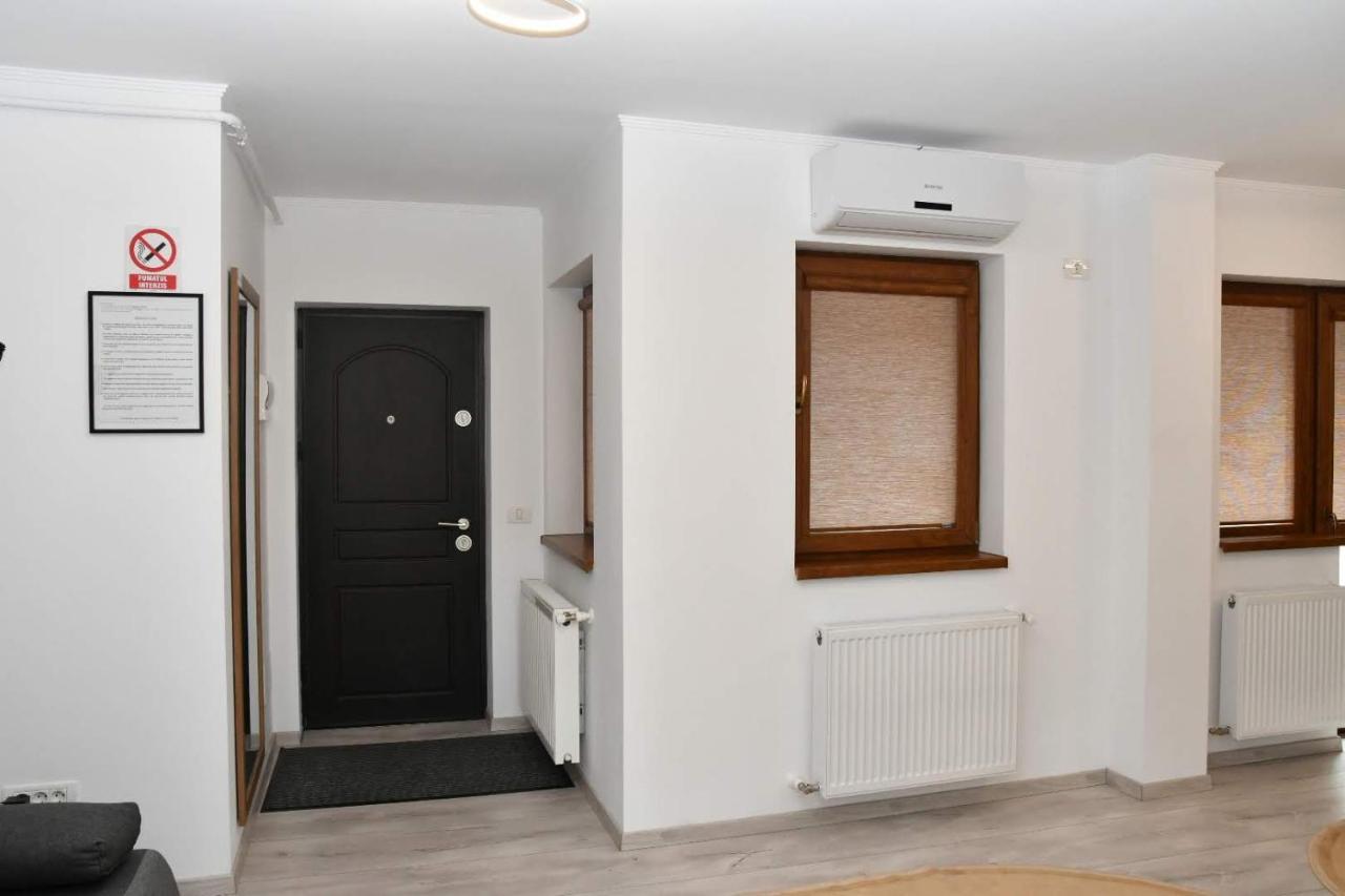 Toporasi Apartament Appartement Craiova Buitenkant foto